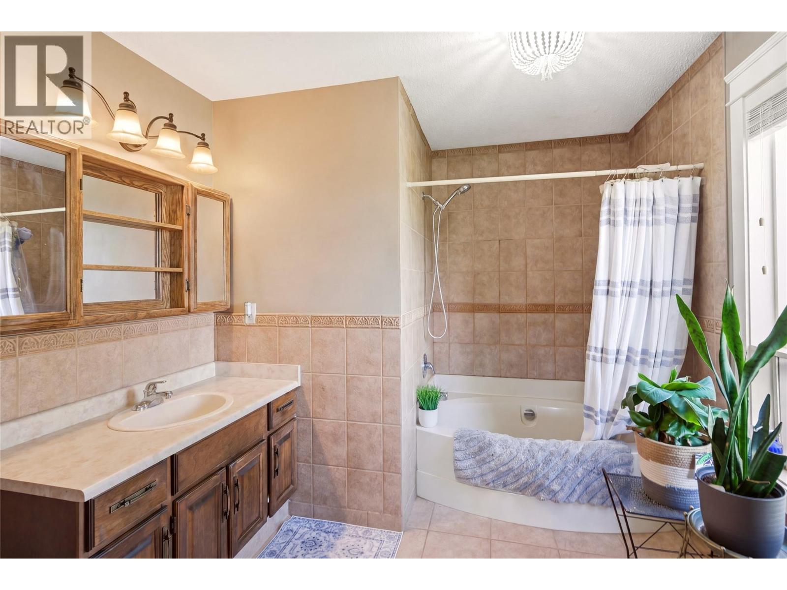 300 Scenic Drive - 30