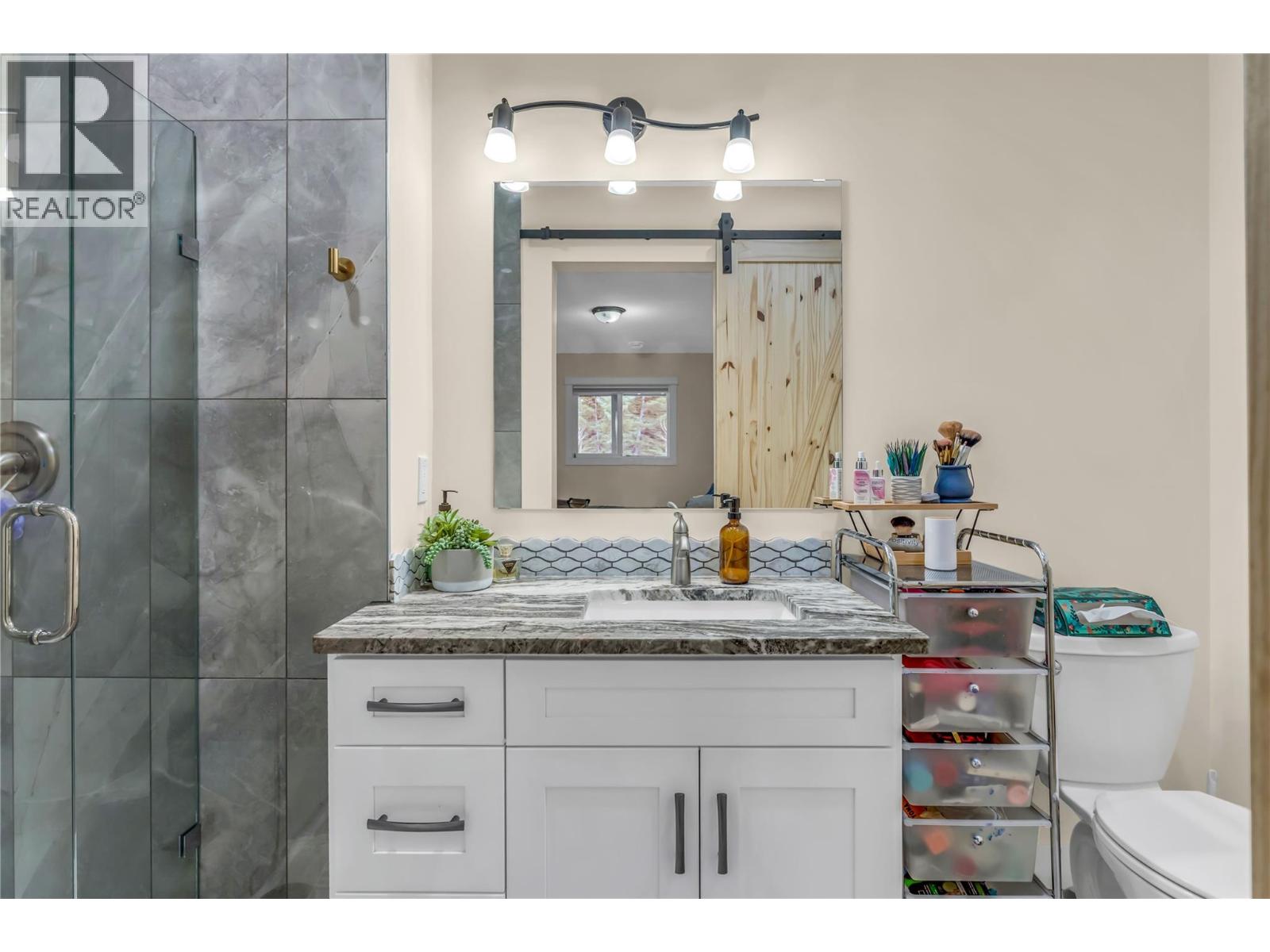 2621 Salmon River Road - 45