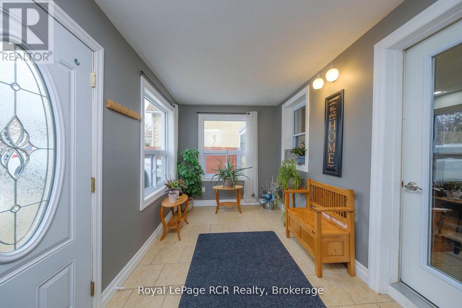 335 ROSS STREET - Image 3