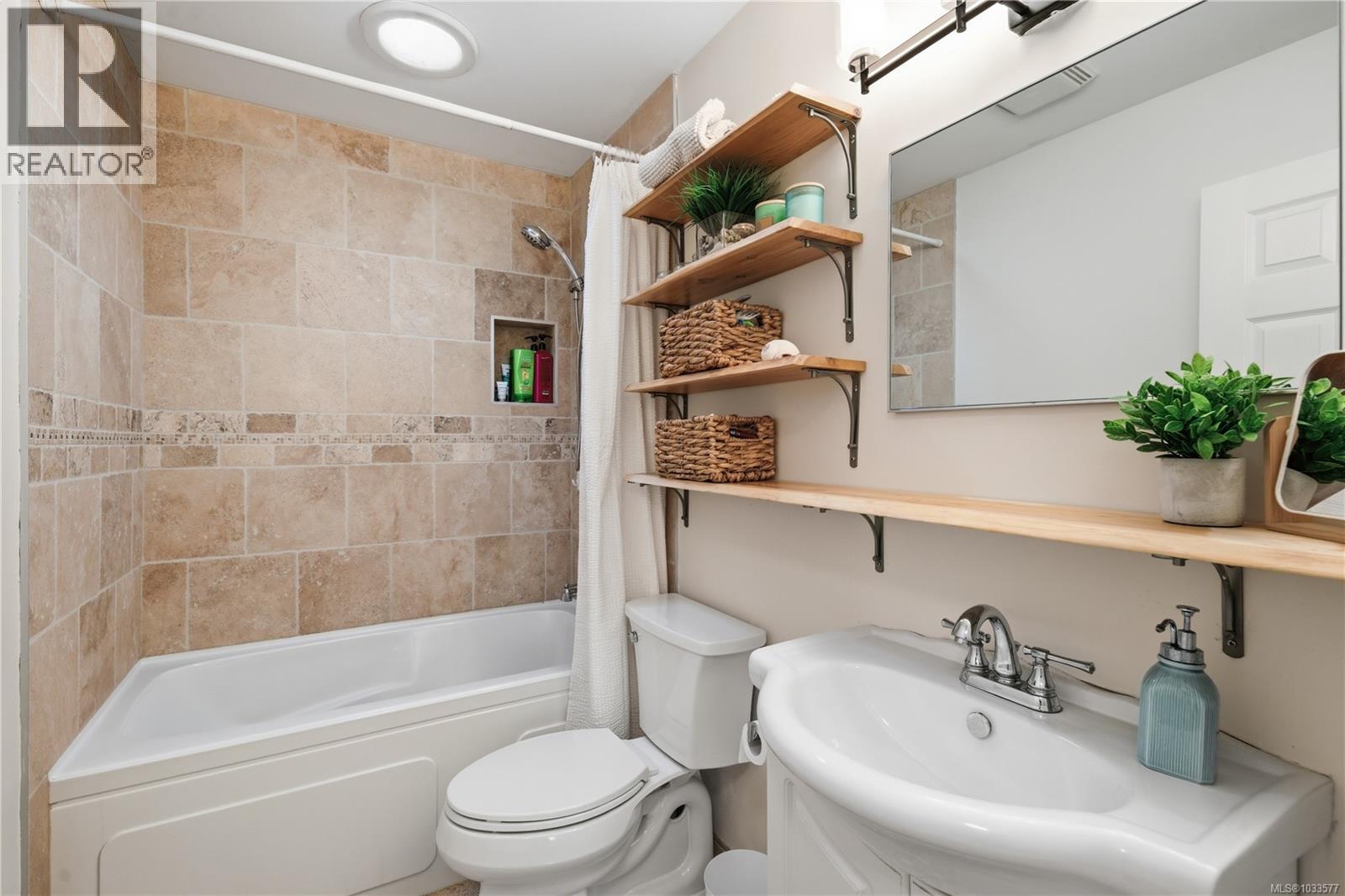 1025 Maple Lane Dr - 15