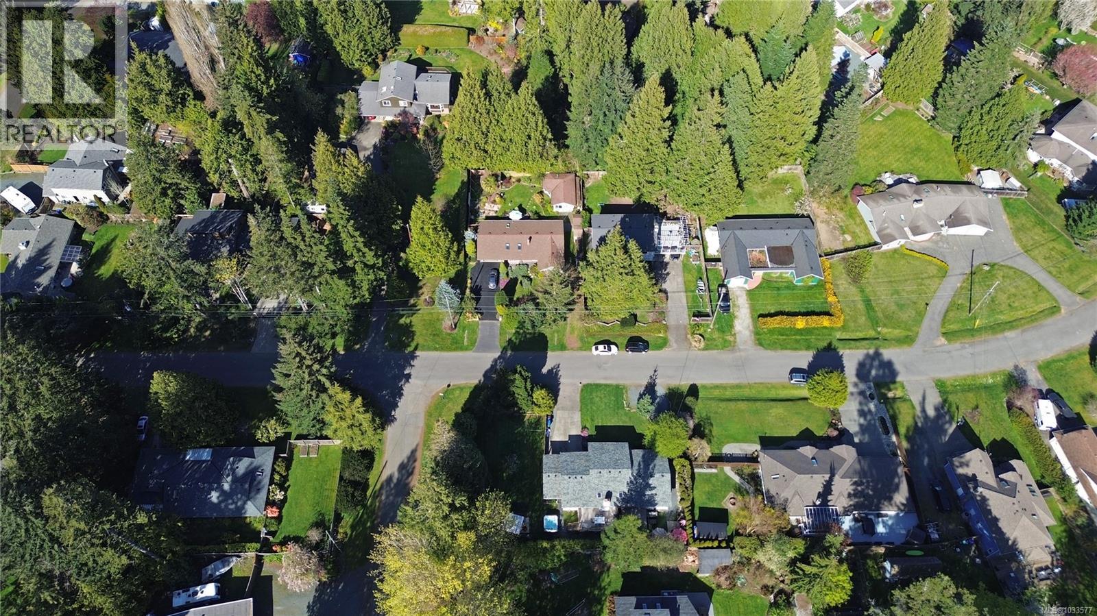 1025 Maple Lane Dr - 51