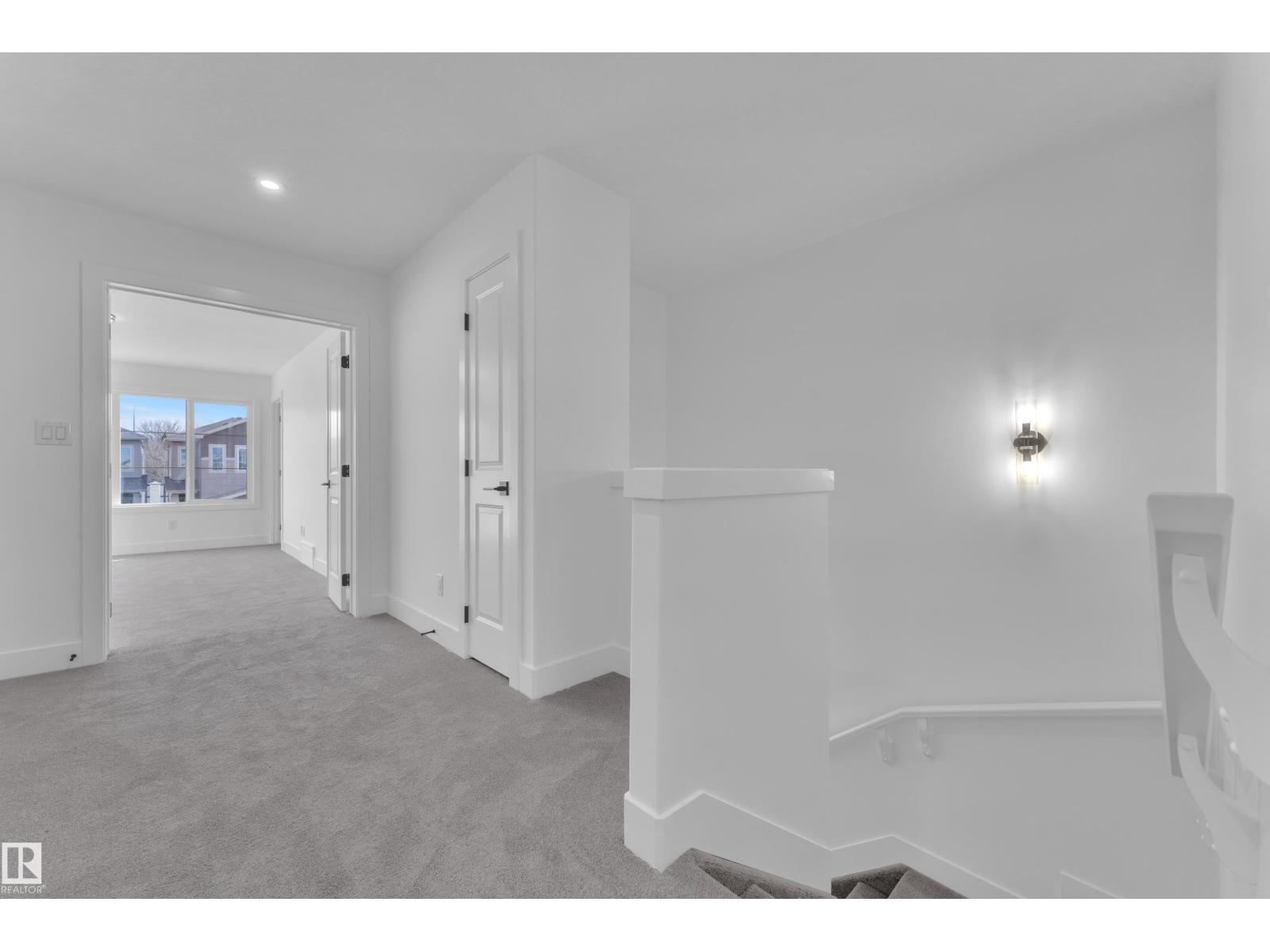 285 Munn WY - 22