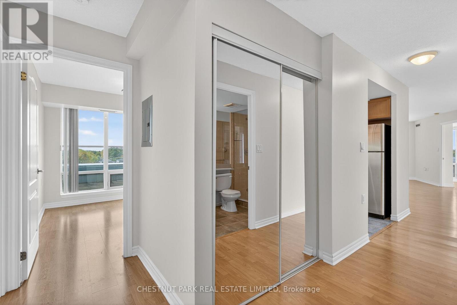 #703 3840 BATHURST STREET - 10