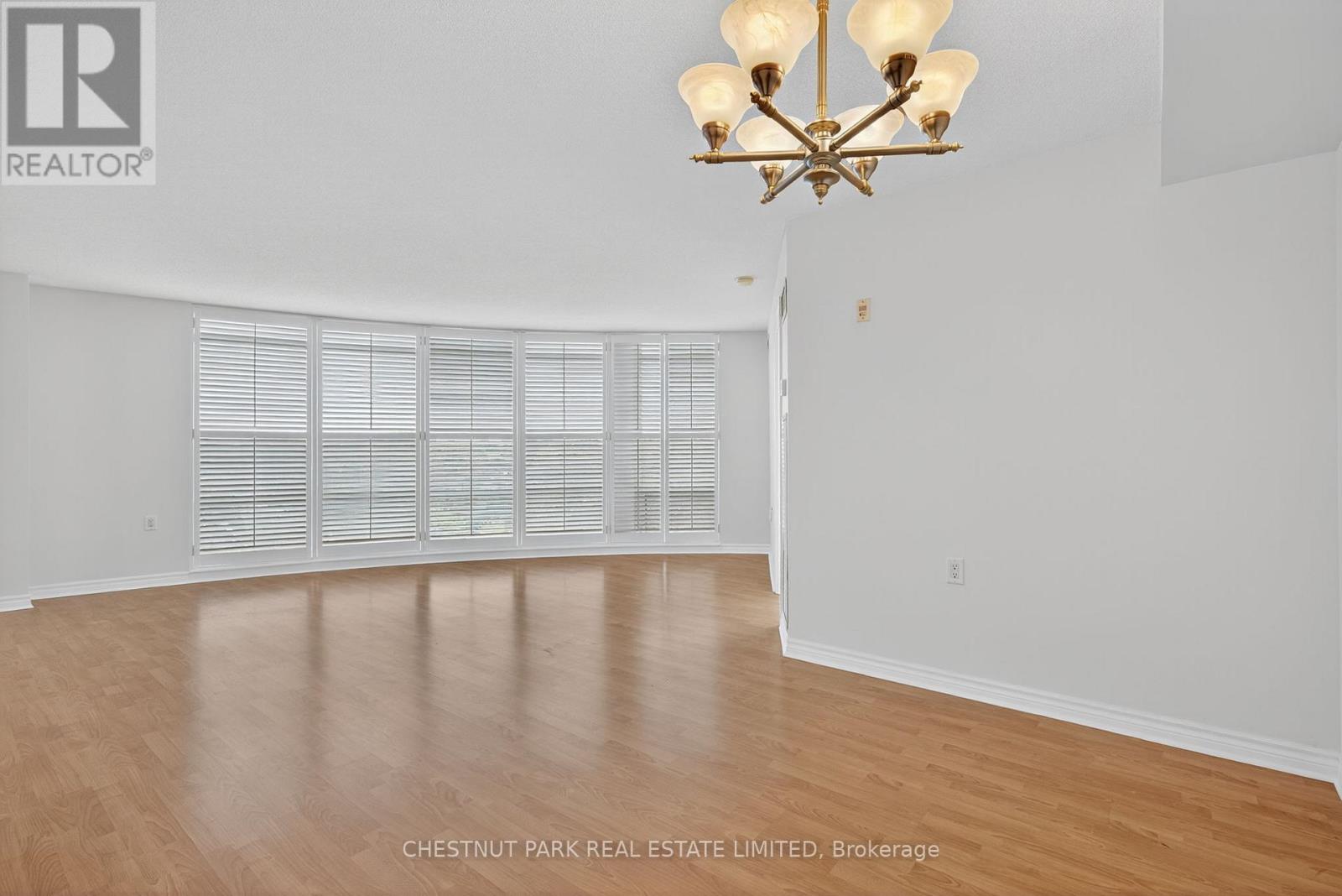 #703 3840 BATHURST STREET - 18