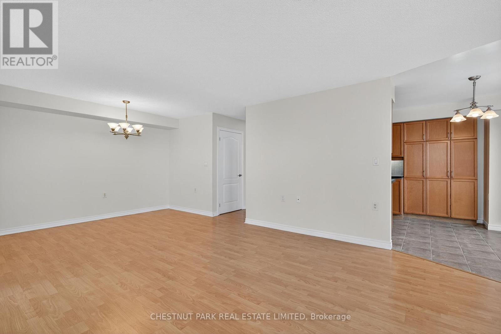 #703 3840 BATHURST STREET - 20
