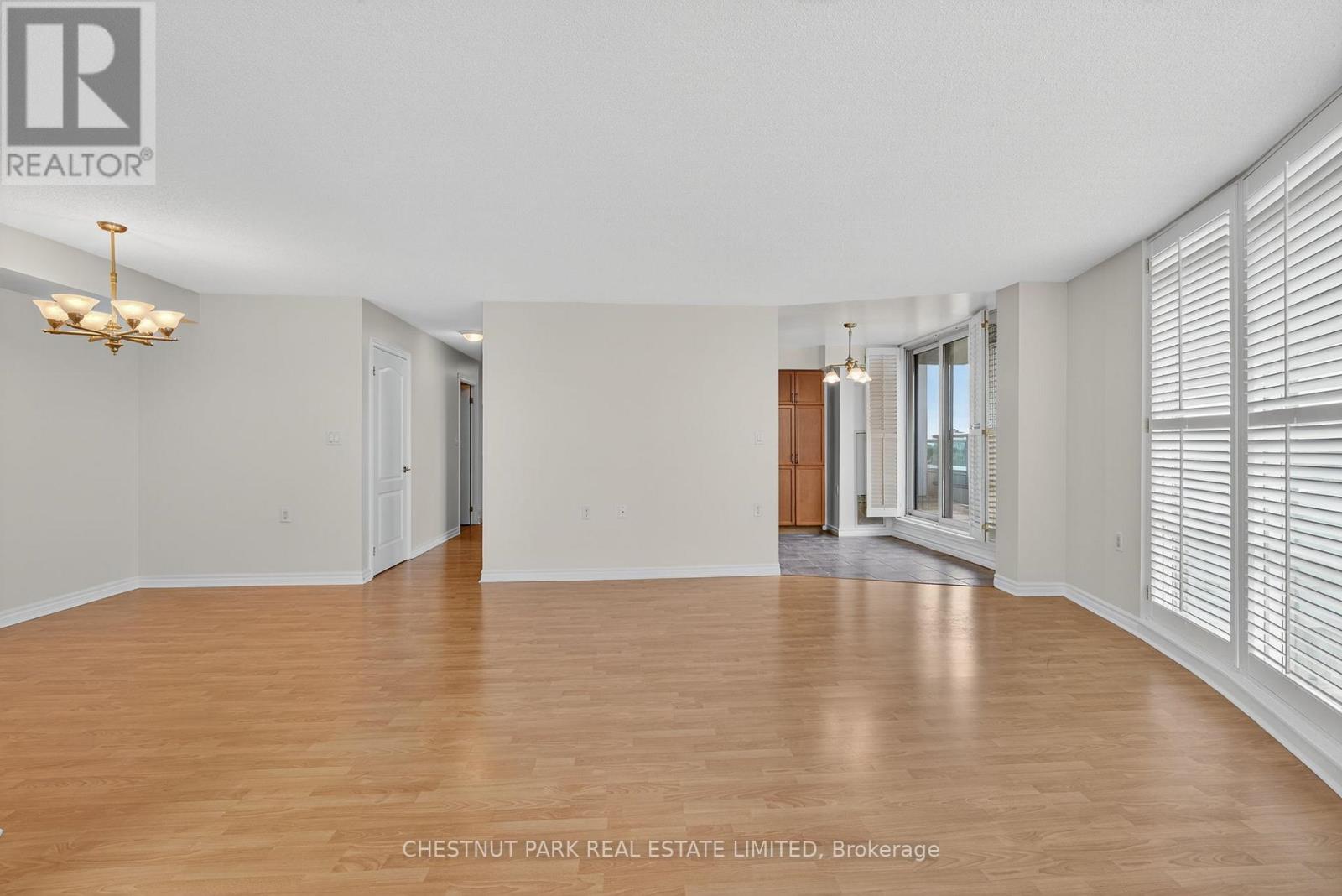 #703 3840 BATHURST STREET - 22