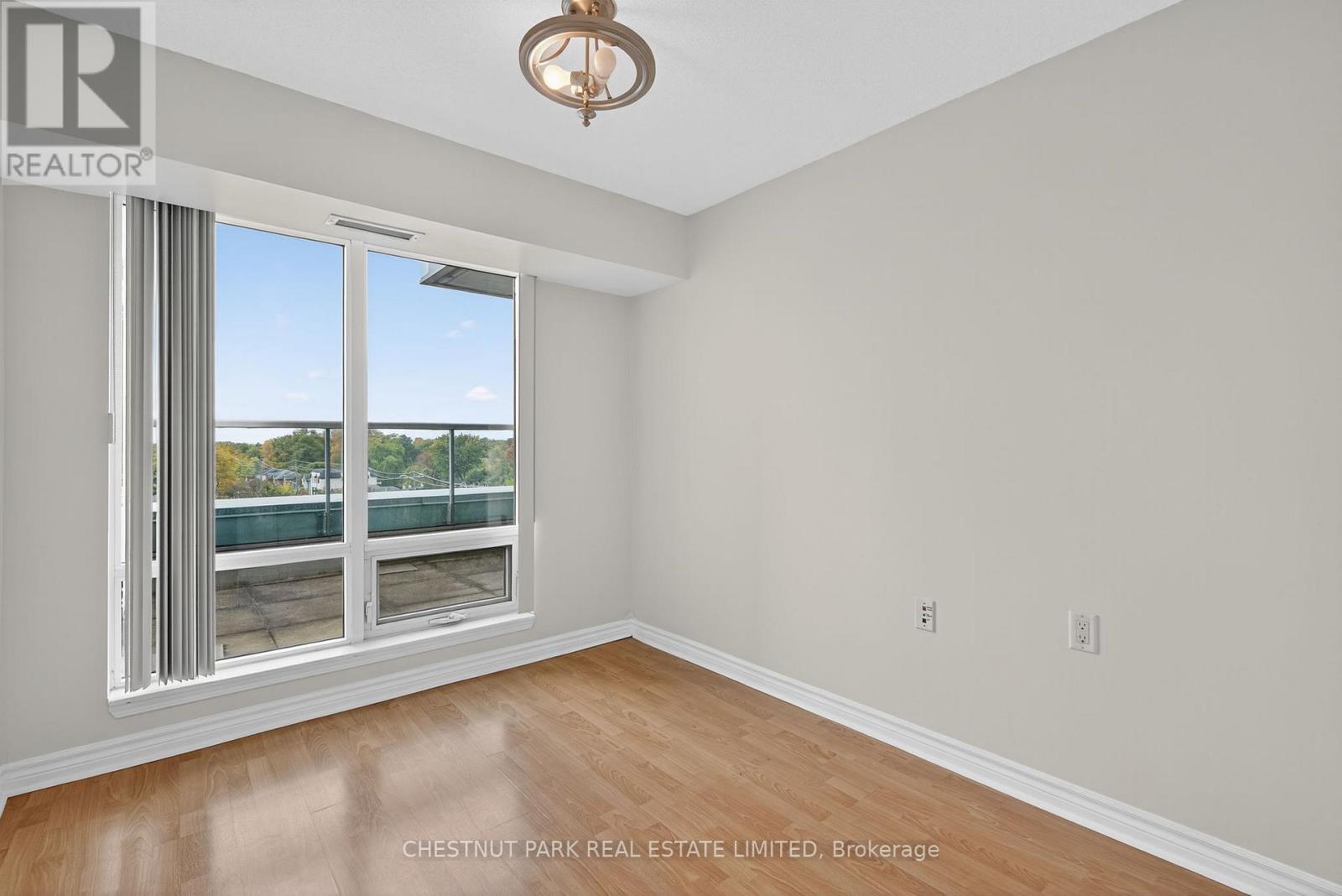 #703 3840 BATHURST STREET - 26