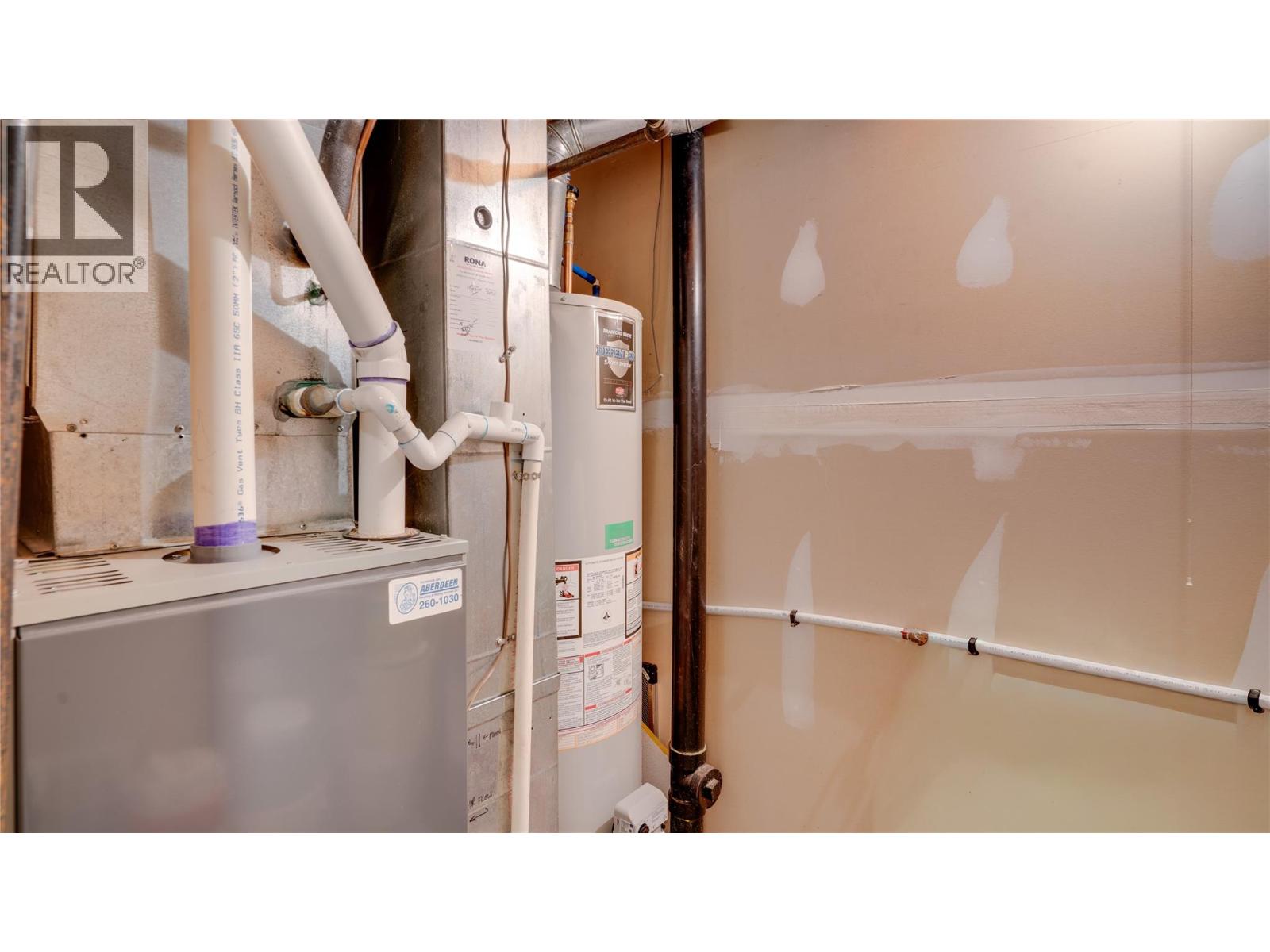 3906 Pleasant Valley Road Unit# 23, Vernon