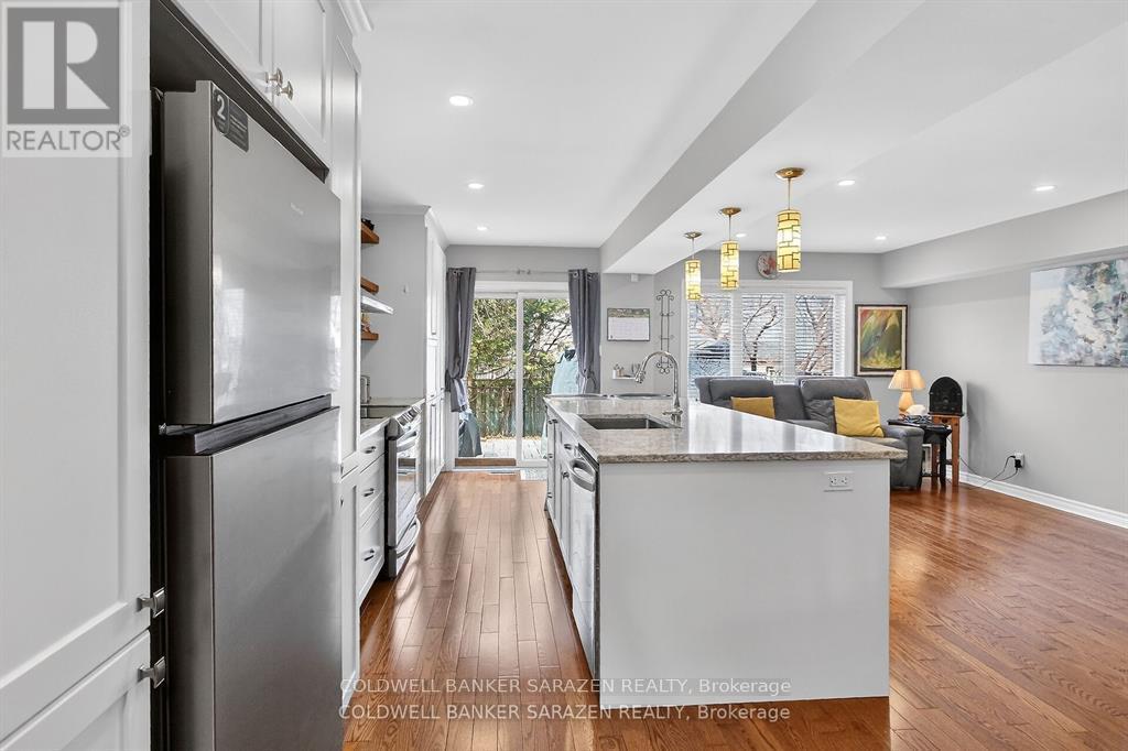 43 DAVENTRY CRESCENT — photo 21