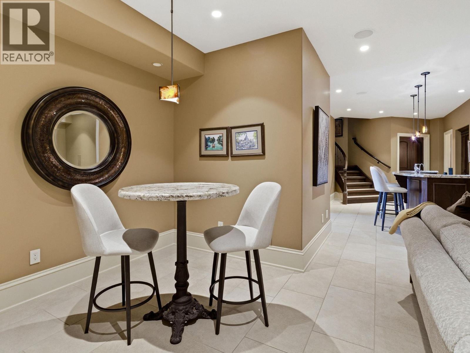  706 Highpointe Court, Kelowna