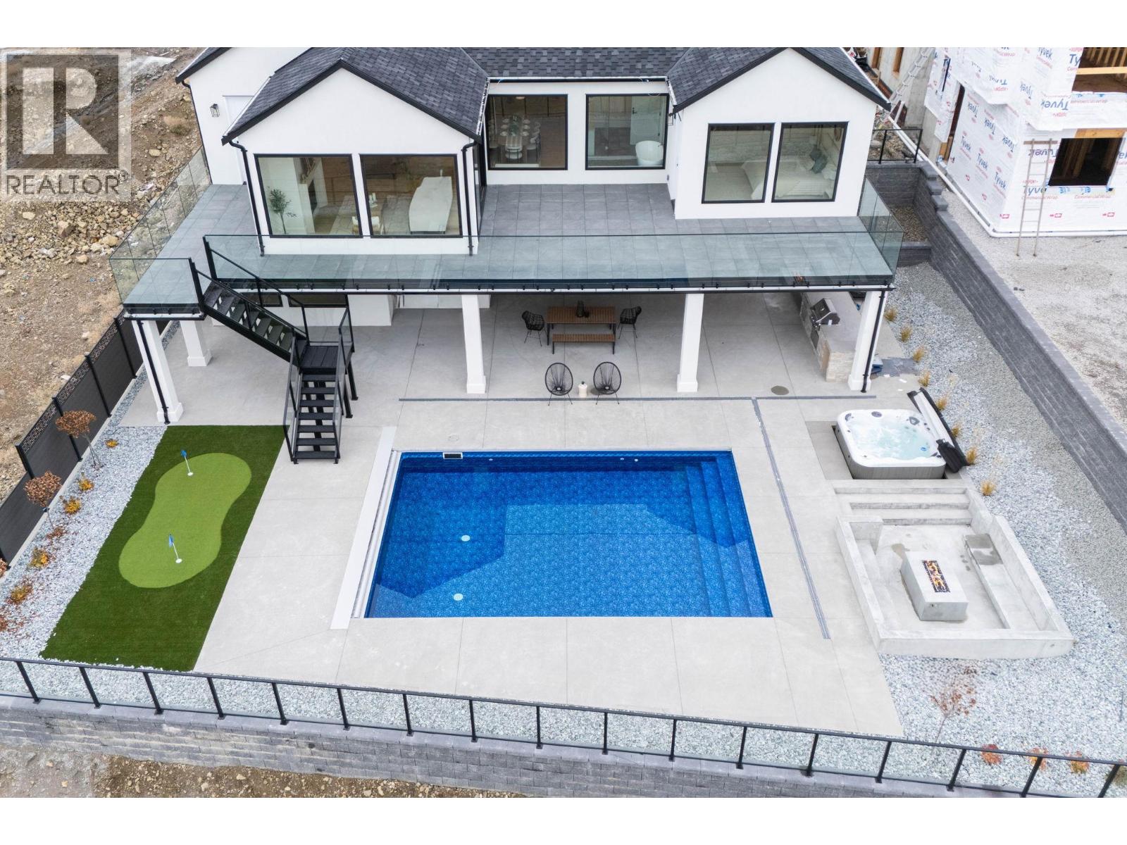 1327 Vineyard Drive - 3