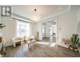 Laundry room - 5158 16th Avenue, Markham, ON L6C2H1 Photo 8