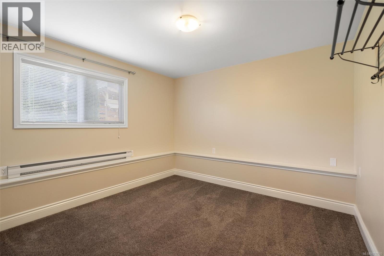  1690 Tampico Place, Saanich