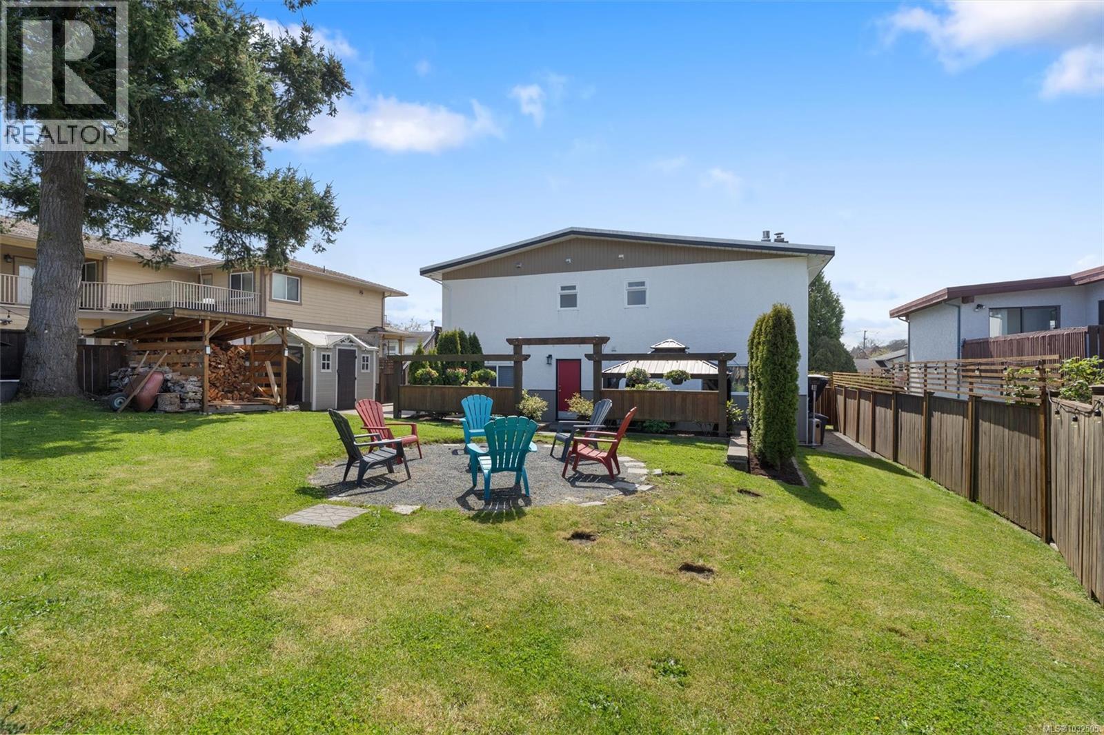  1690 Tampico Place, Saanich