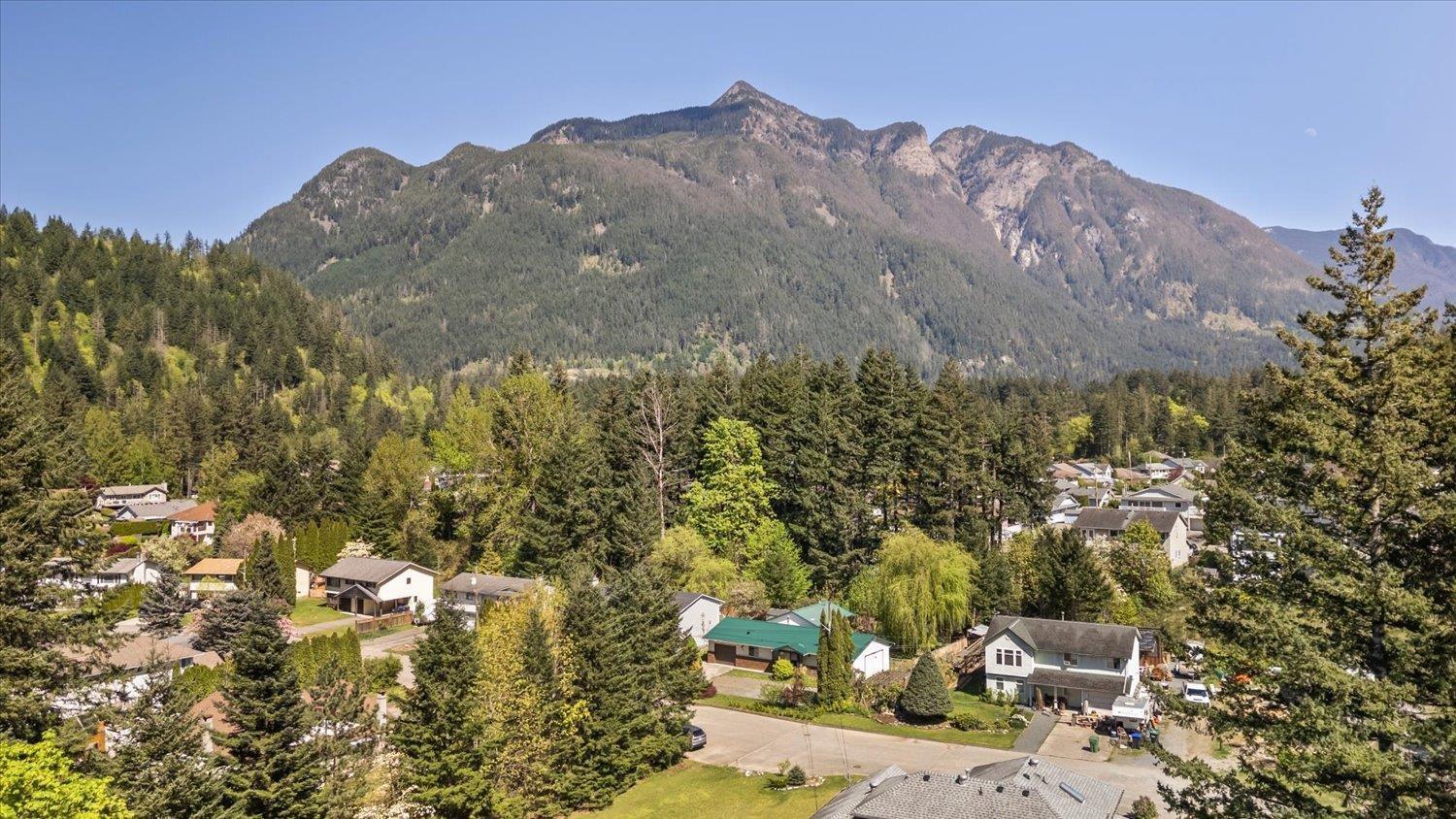20984 RIVERVIEW DRIVE, Hope, Hope