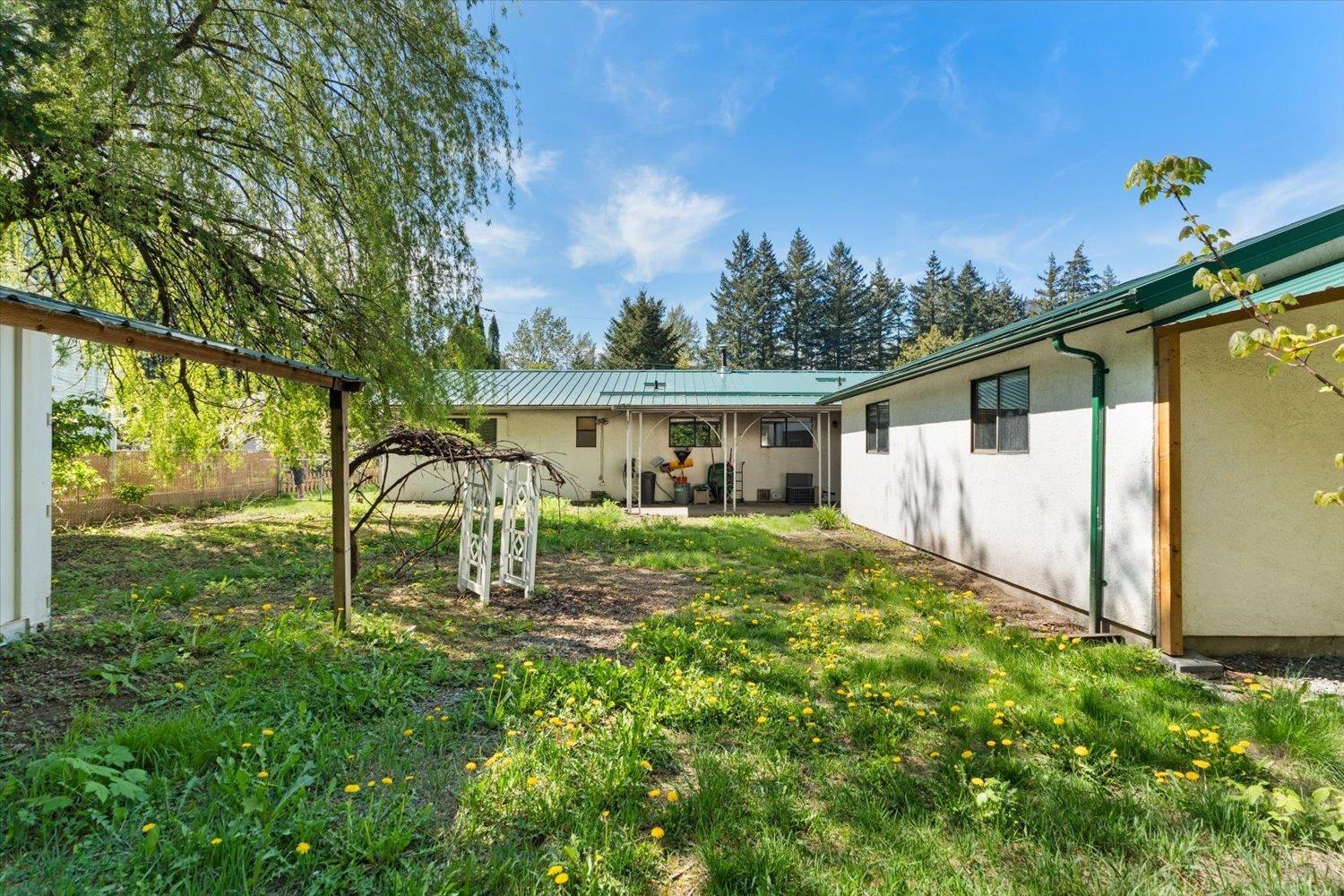 20984 RIVERVIEW DRIVE, Hope, Hope