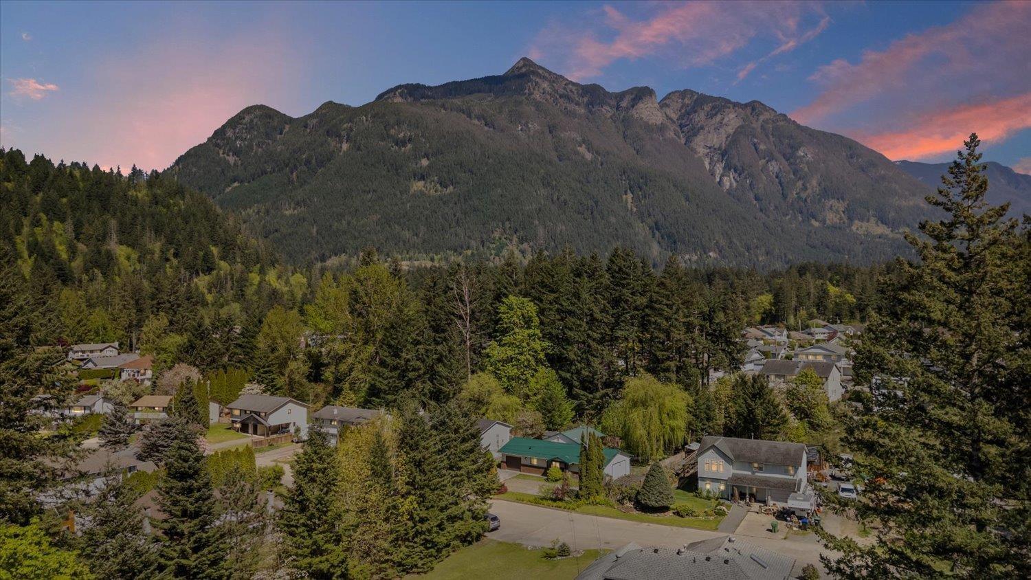 20984 RIVERVIEW DRIVE, Hope, Hope