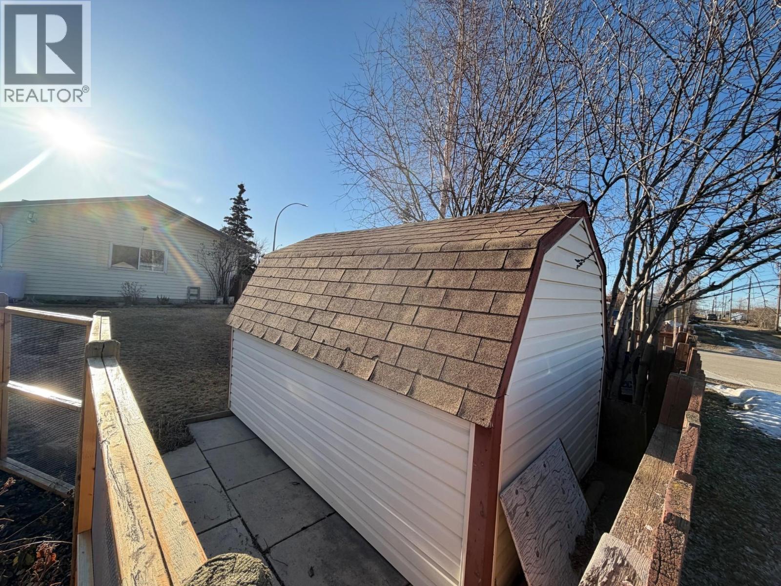 7715 91 AVENUE - 10