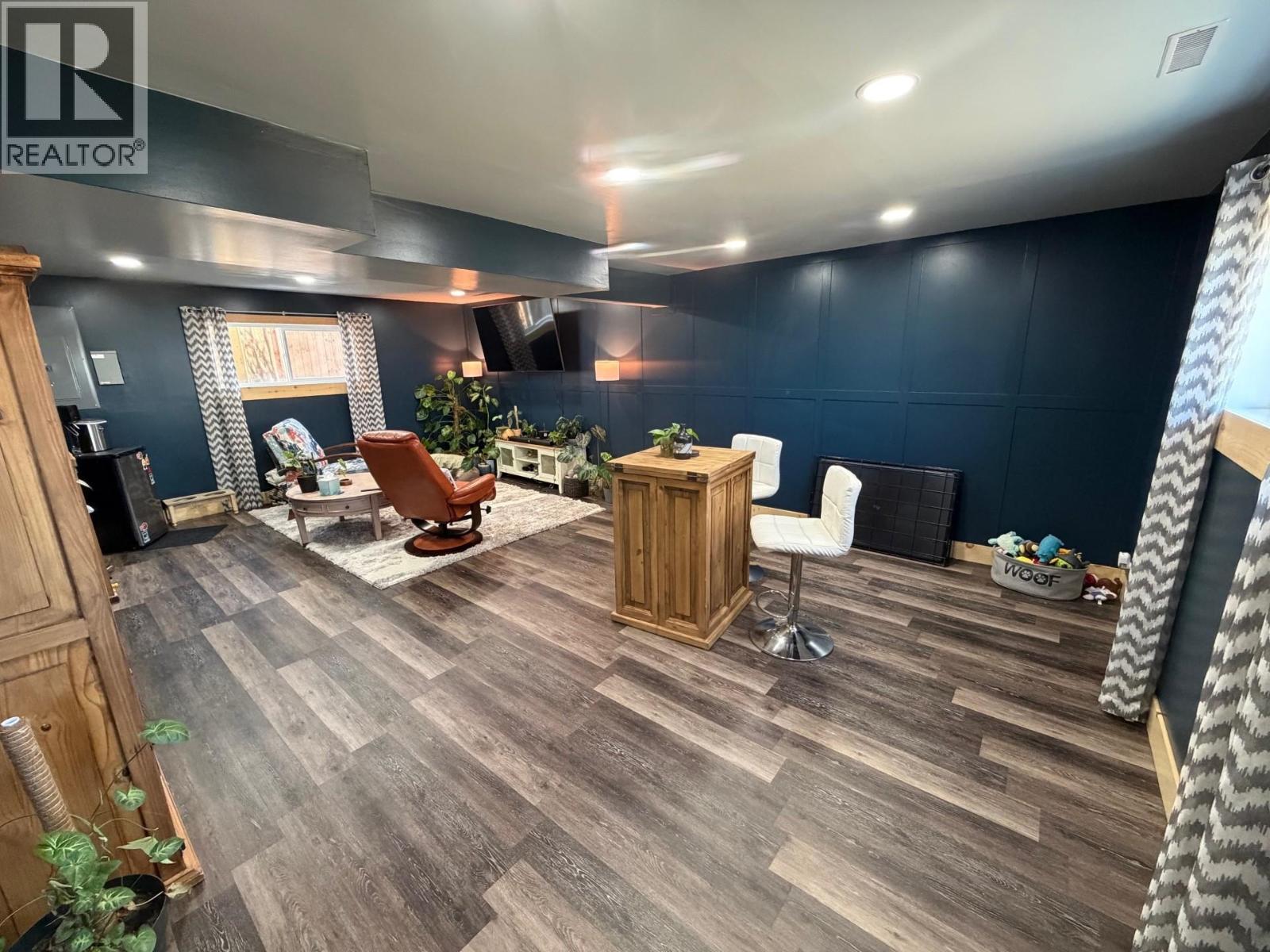 7715 91 AVENUE - 30