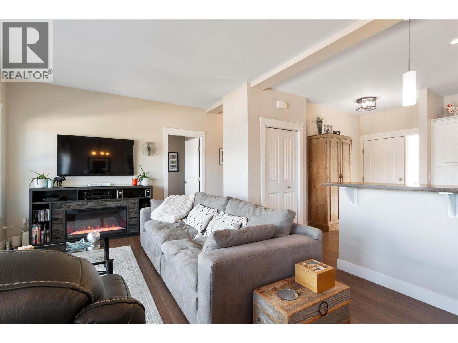 #35 1510 Trans Canada Highway - 22