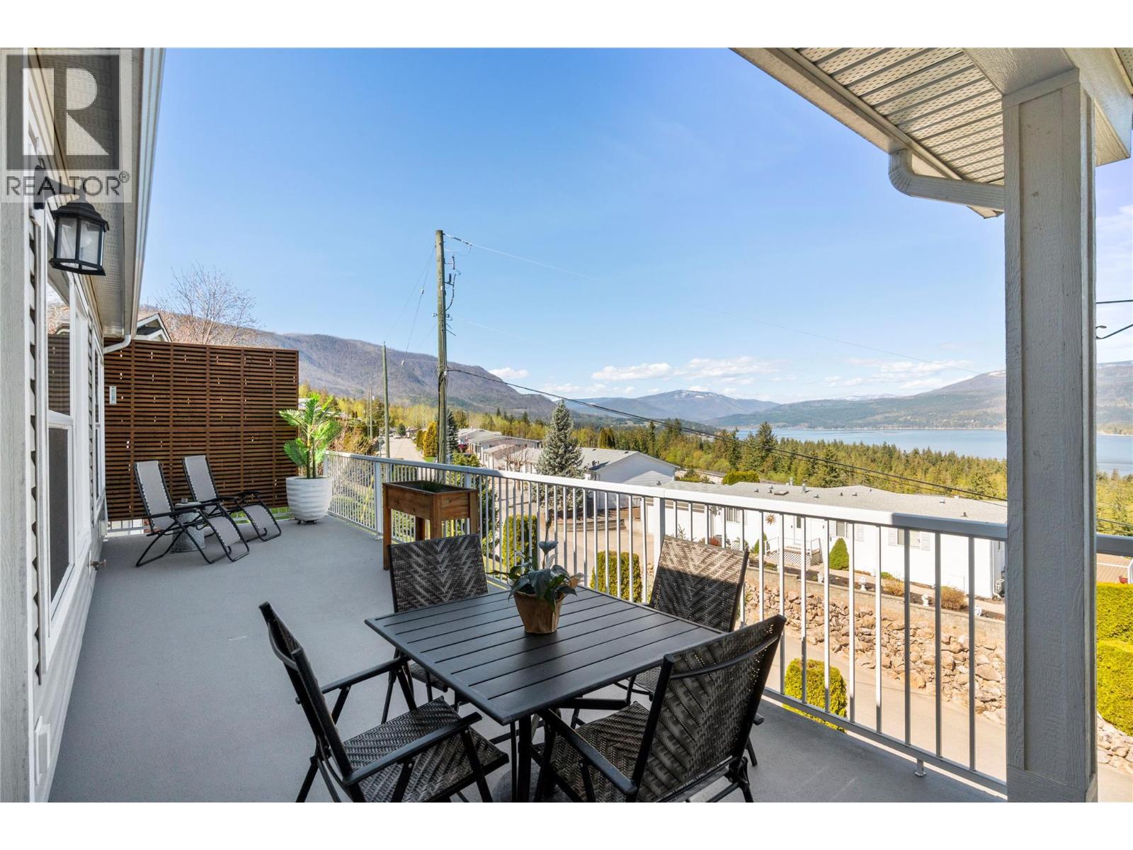 #35 1510 Trans Canada Highway - 29