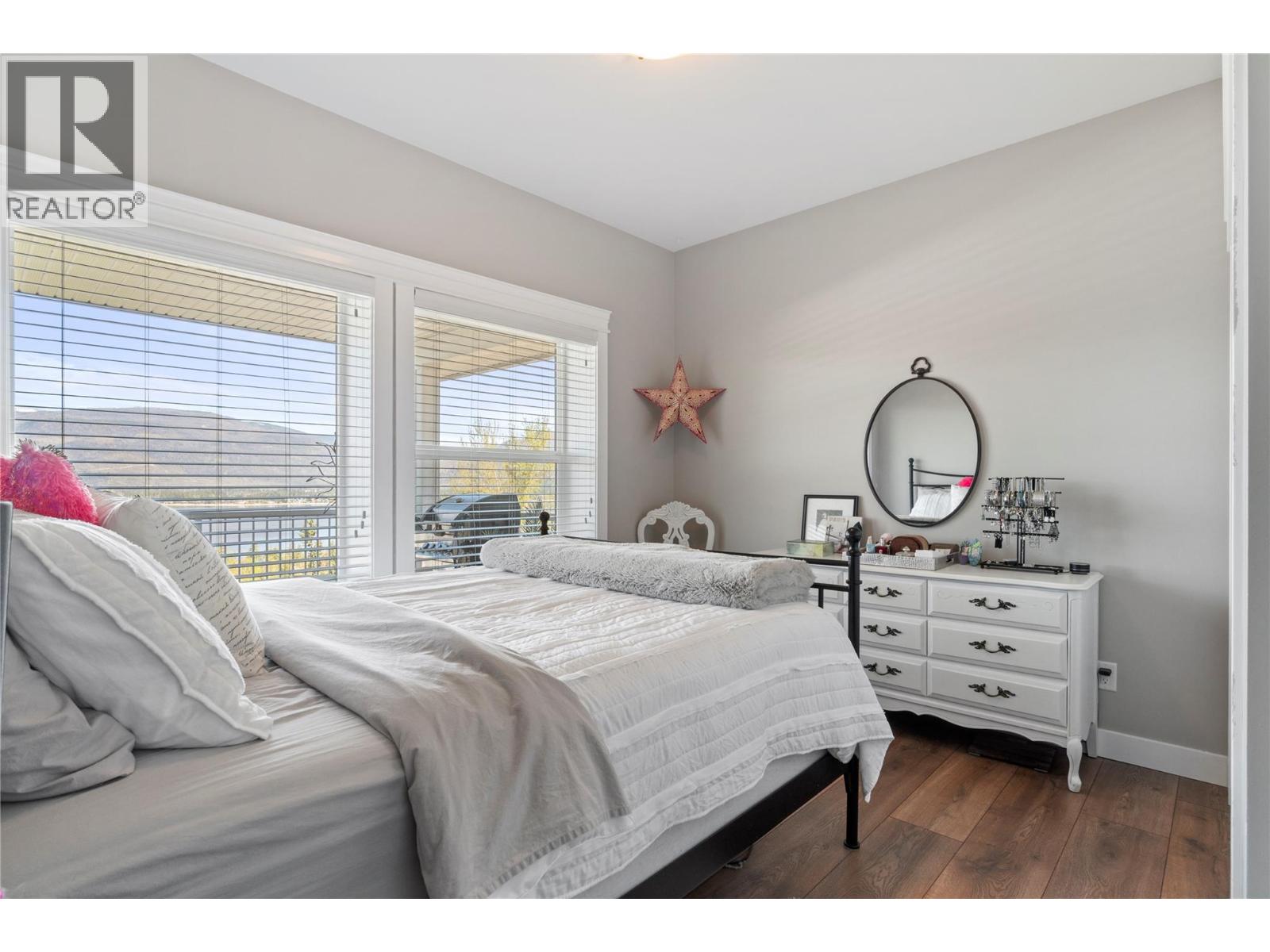 #35 1510 Trans Canada Highway - 25