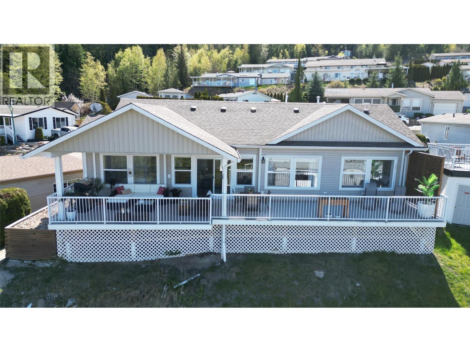 #35 1510 Trans Canada Highway - 42