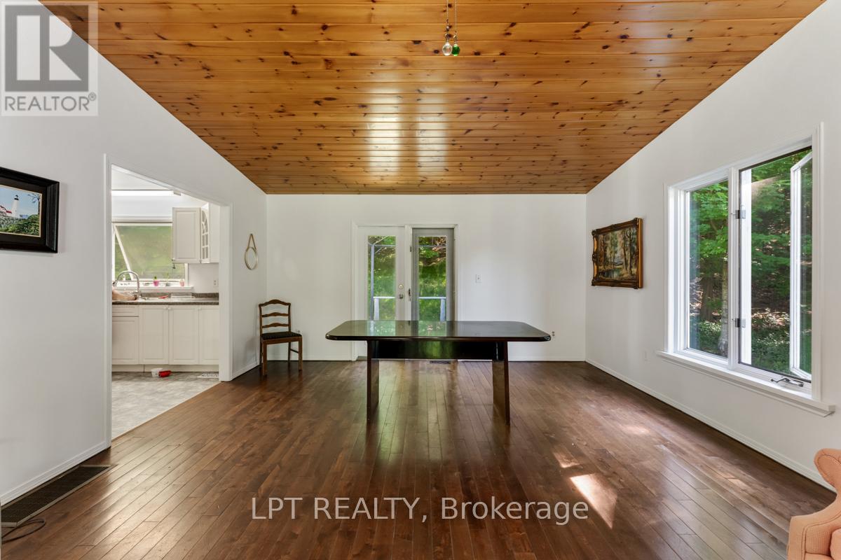 192 GULF ROAD - 12