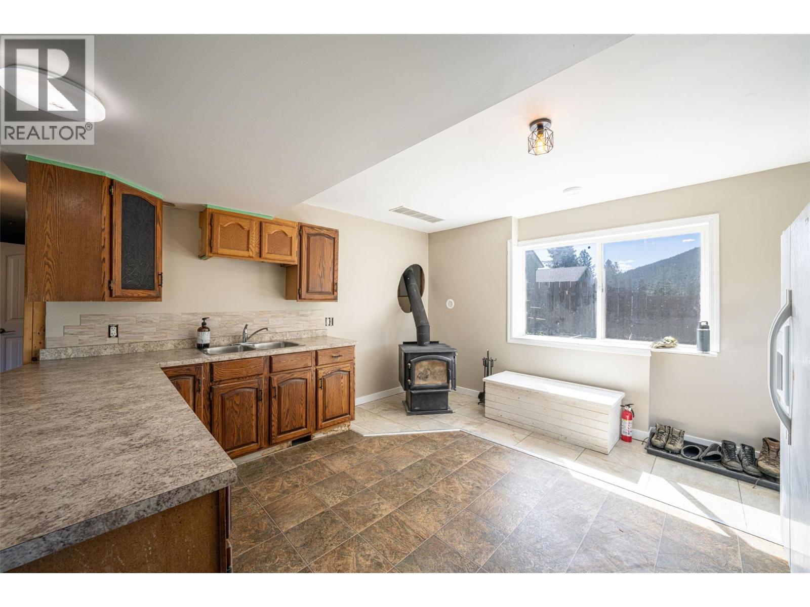 5654 Lynes Road - 22