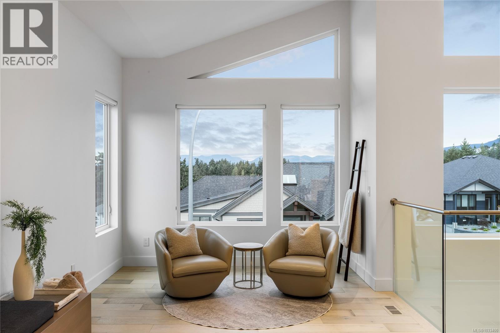 156 Golden Oaks Cres - 38