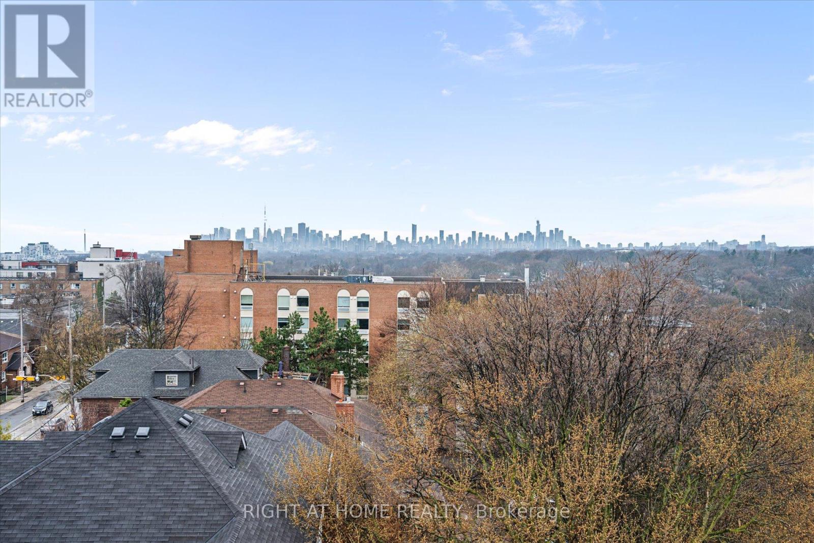 #601 580 KINGSTON ROAD - 16