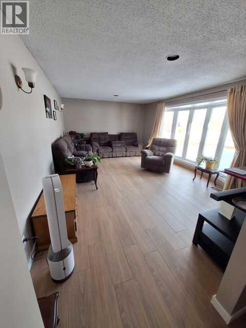 221007 TWP 851A - 16