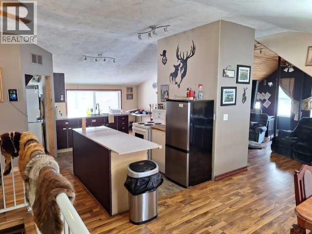 221007 TWP 851A - 36