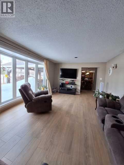 221007 TWP 851A - 19