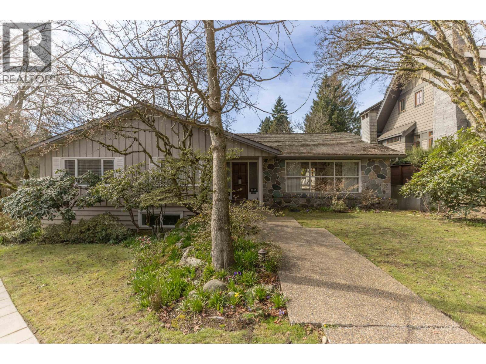 6297 MACKENZIE STREET, Vancouver