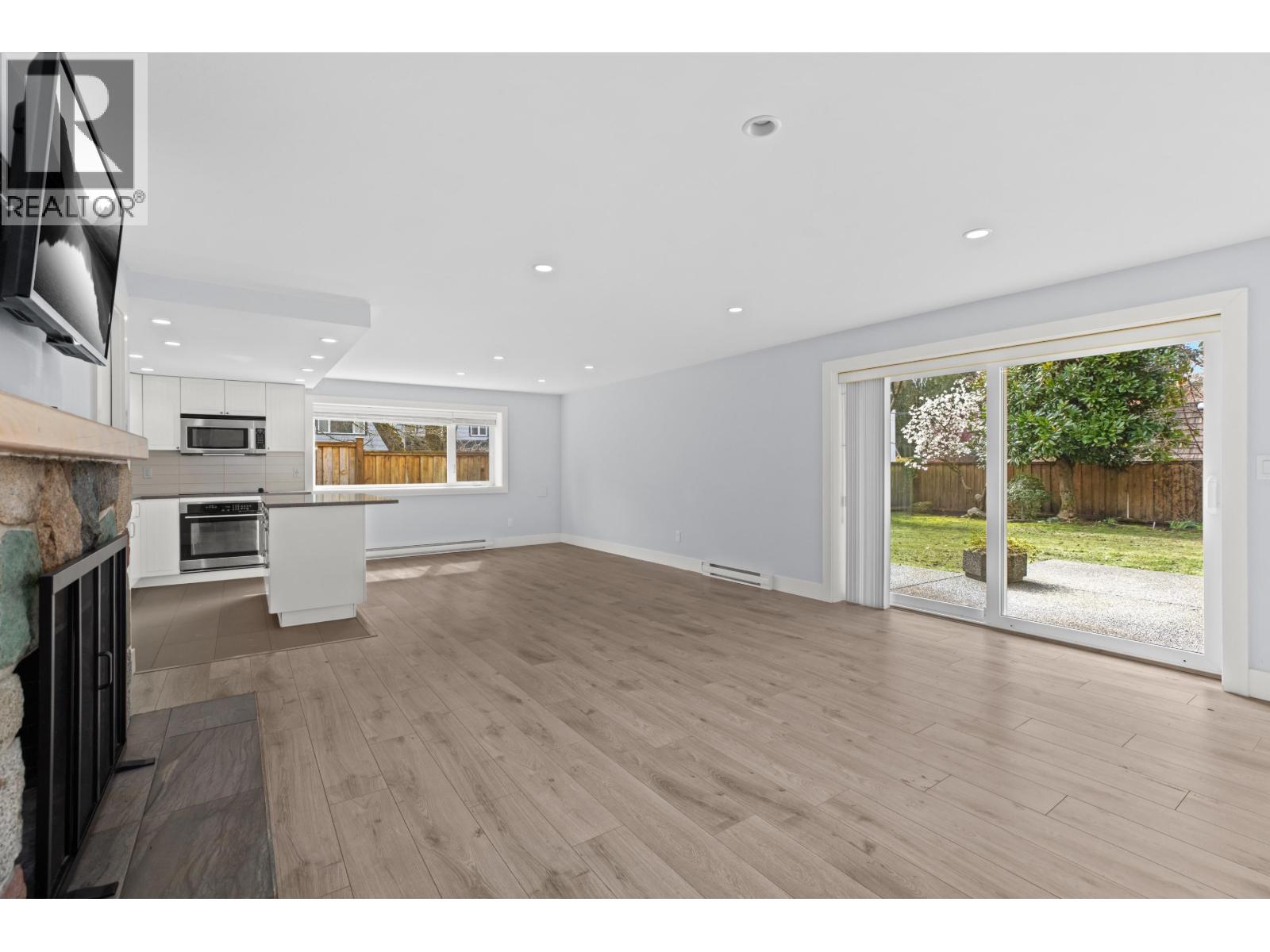 6297 MACKENZIE STREET, Vancouver
