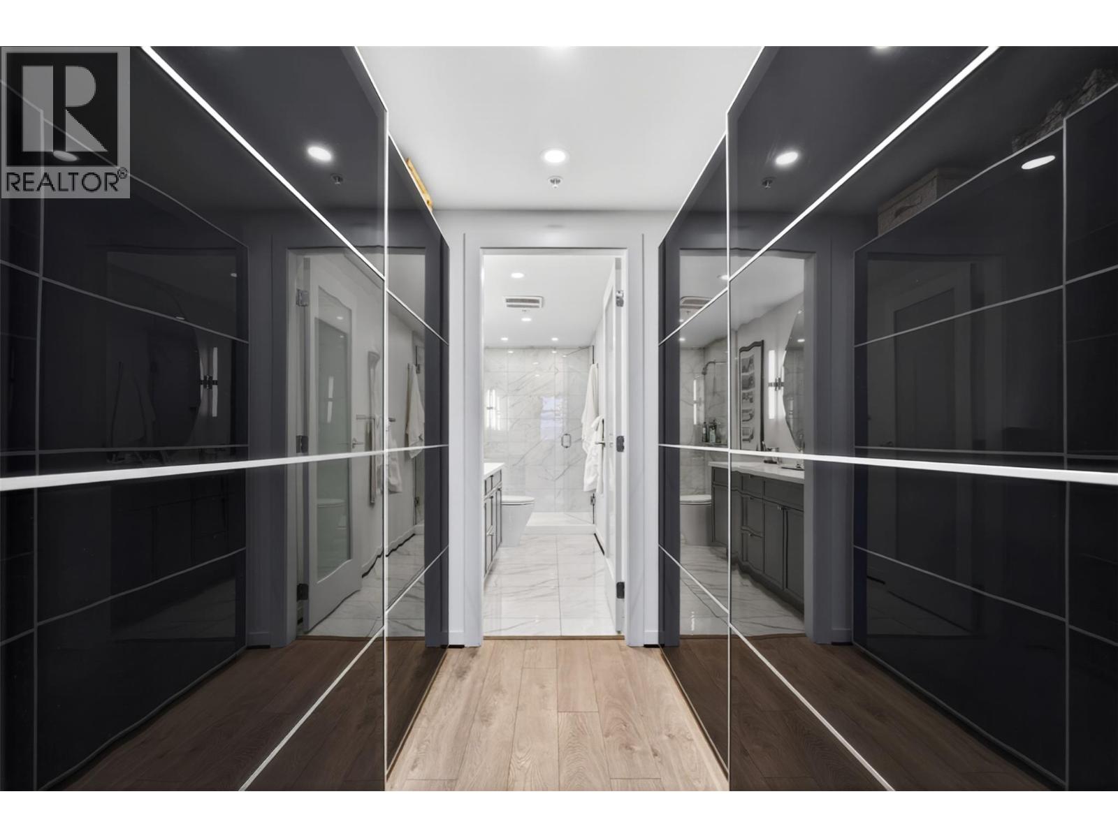 #1101 485 Groves Avenue - 23