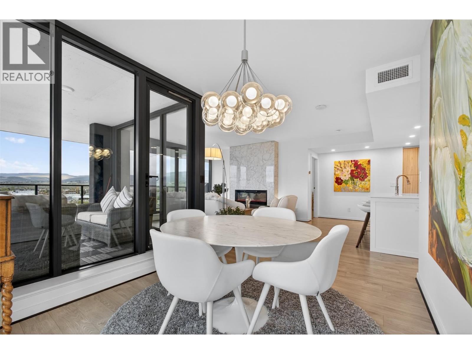 #1101 485 Groves Avenue - 17