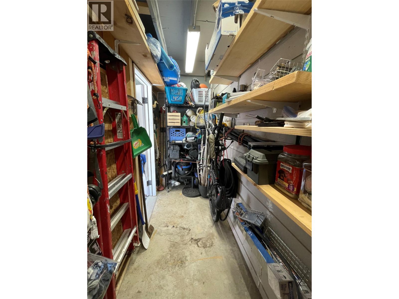 #7 1801 Paul Lake Road - 41