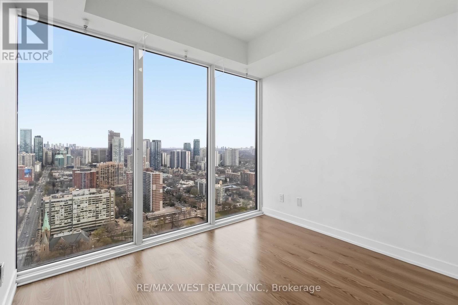 #4107 319 JARVIS STREET - 26