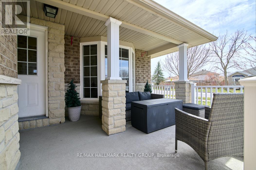 702 MUD CREEK CRESCENT - 4