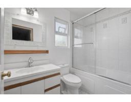 13242 67 Avenue, Surrey, BC V3W7J2 Photo 14