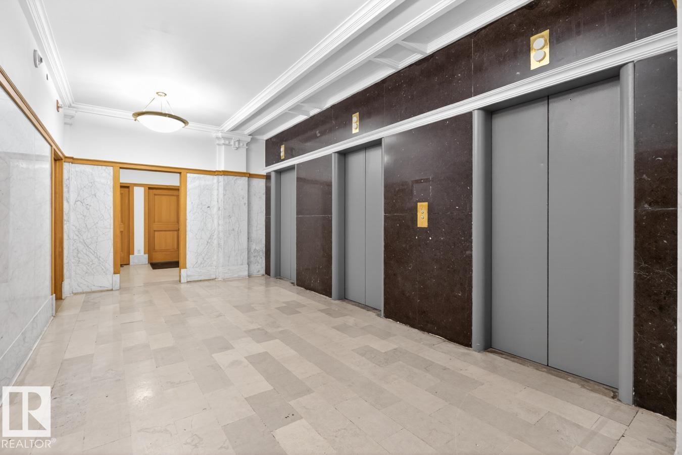 #801 10134 100 ST NW, Edmonton