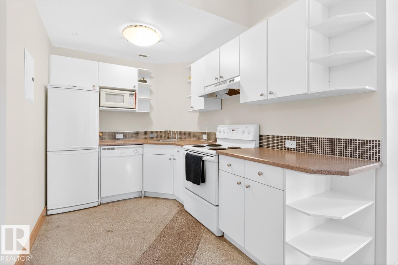 #801 10134 100 ST NW, Edmonton