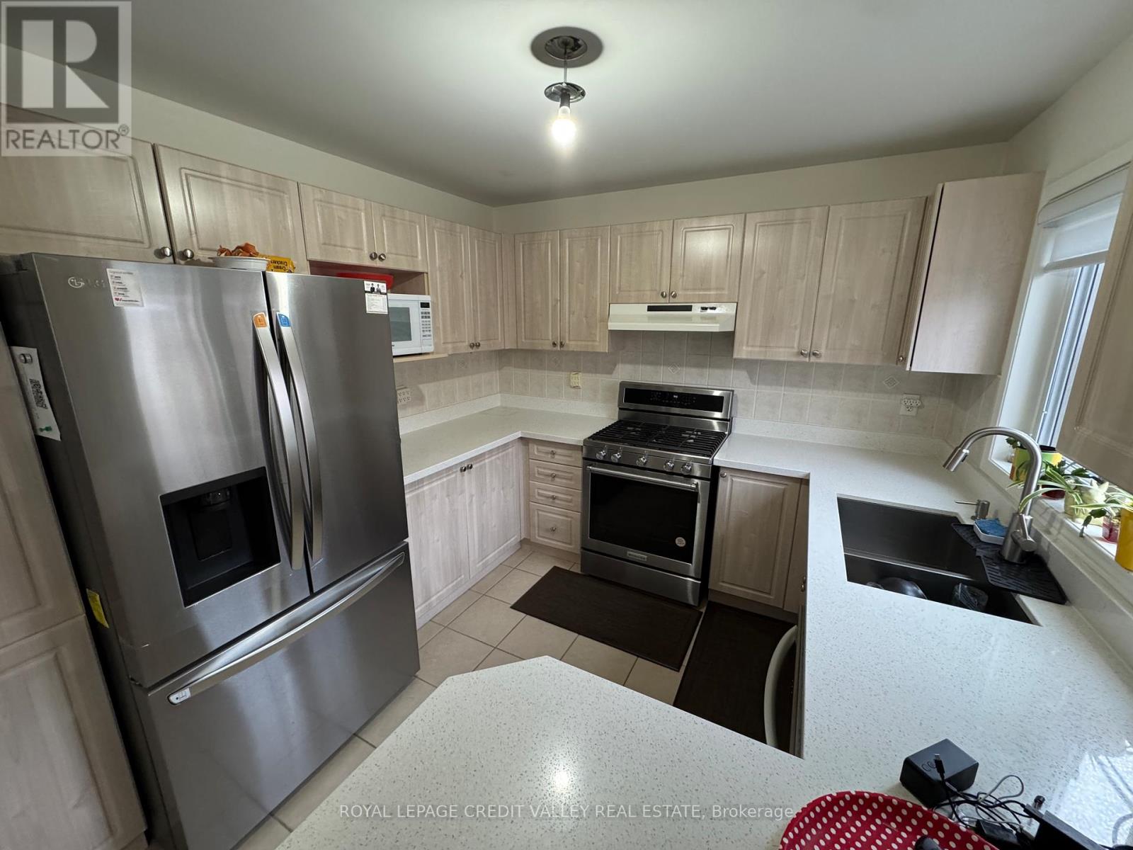 44 AUSTRALIA DRIVE — photo 9
