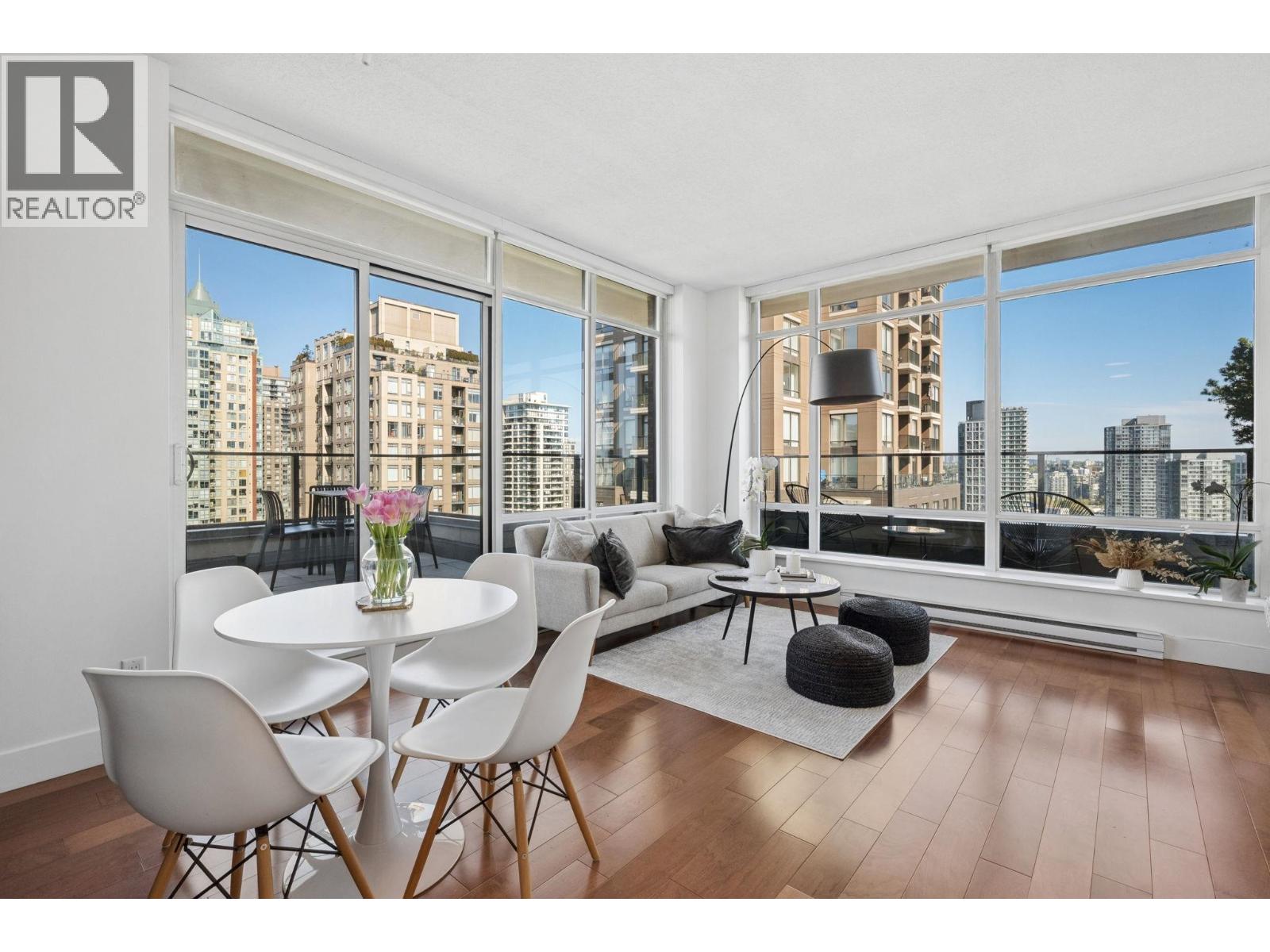 1906 1088 RICHARDS STREET