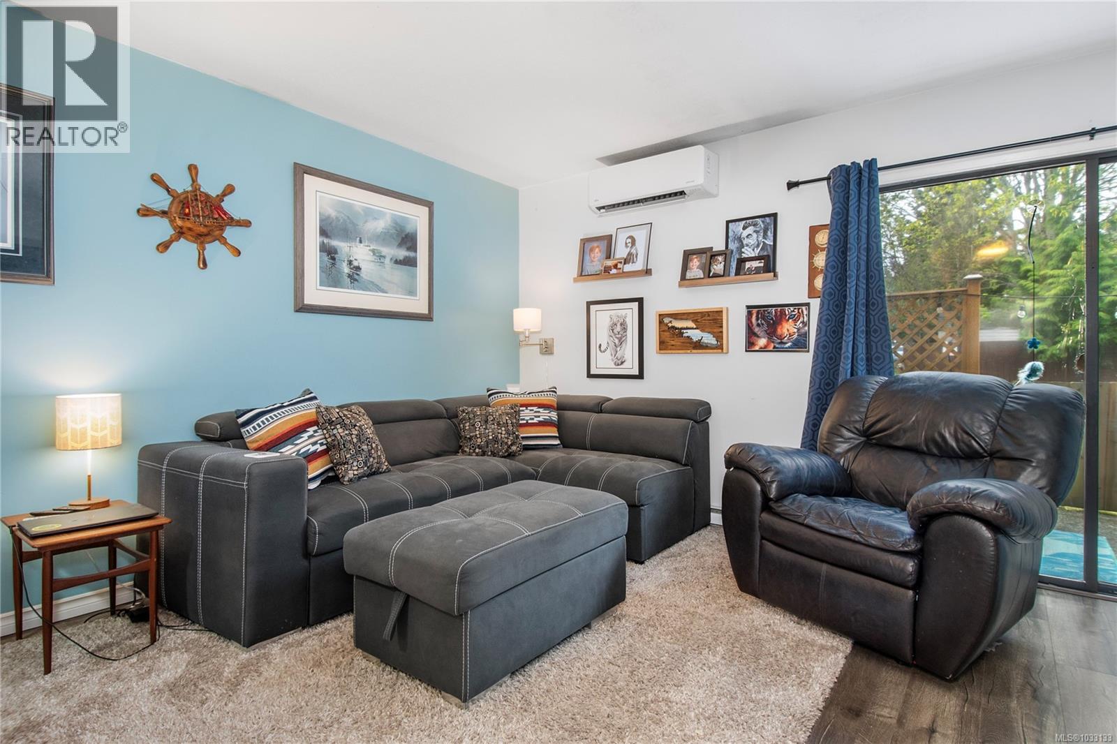 #12 951 17th St - 7