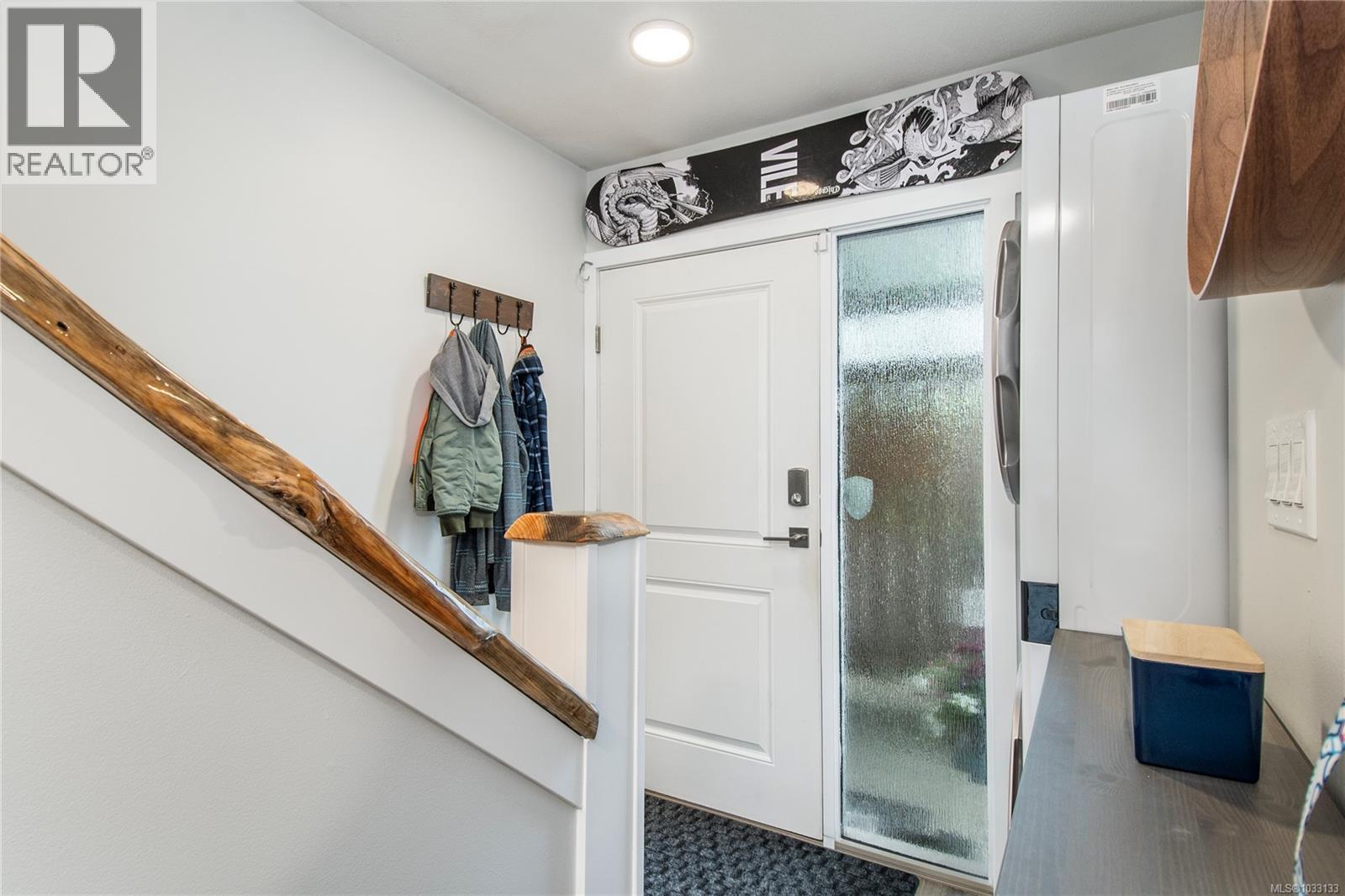 #12 951 17th St - 5