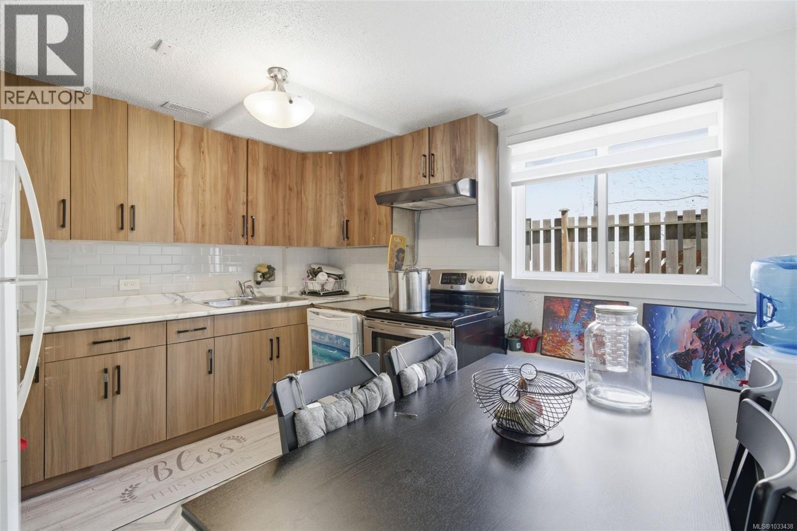 4351 TORQUAY Dr - 29