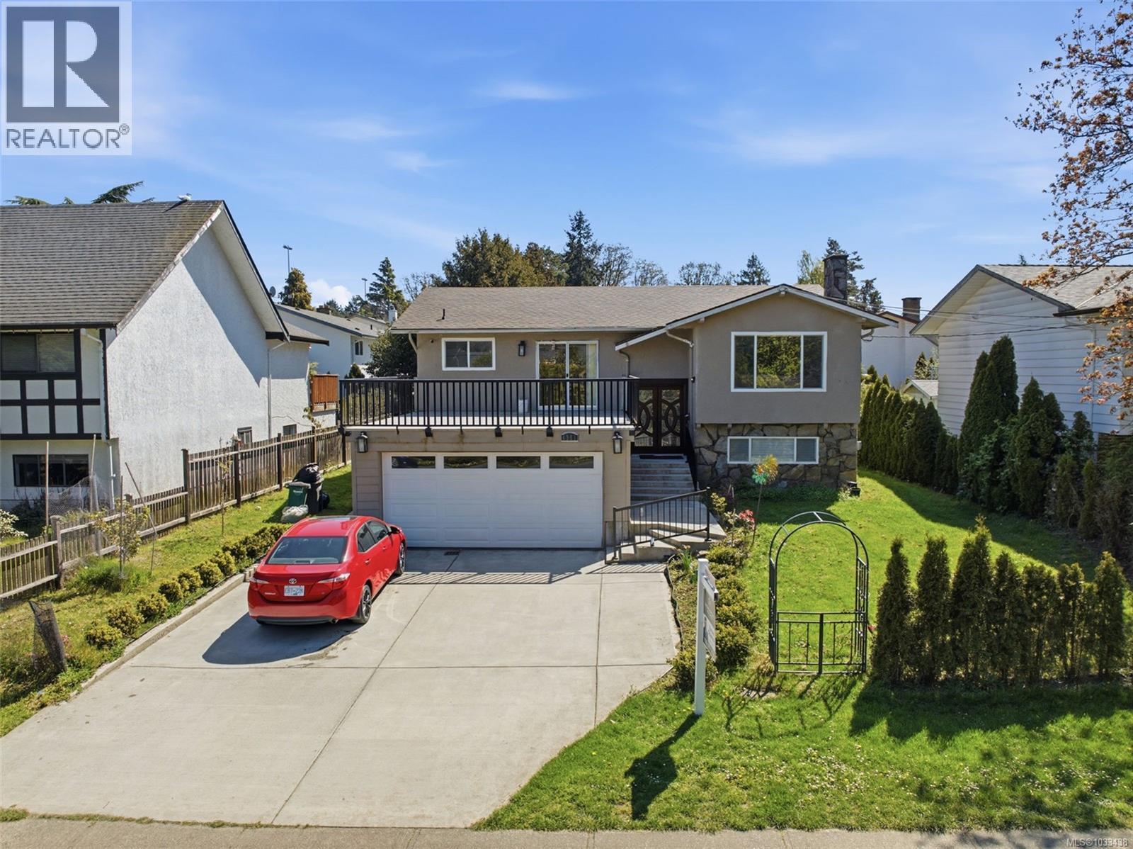 4351 TORQUAY Dr - 5